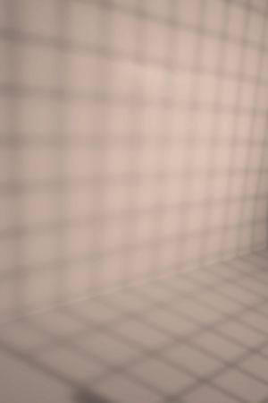 H469