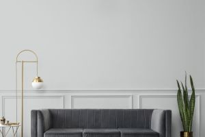 H499